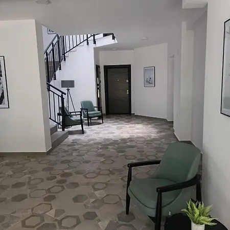 Kali Apartment